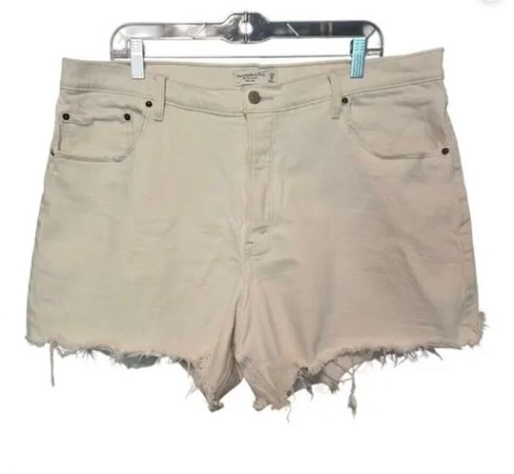 Abercrombie & Fitch Curve Love Shorts Womens Plus Size 18 White The Dad Short